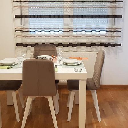 Paris Apartment -Free Private Parking Újvidék Kültér fotó